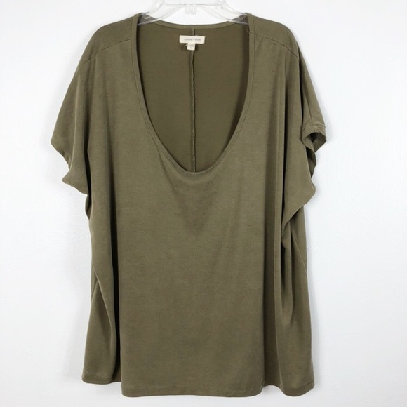 Urban Outfitters Tops - Urban Outfitters Silence + Noise Round Neck Tee